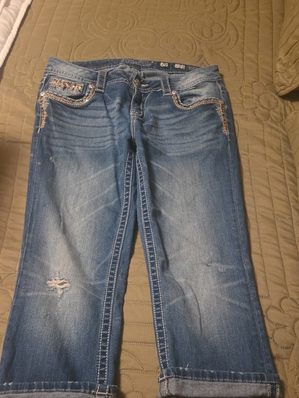 Miss Me Blue Distressed Capris